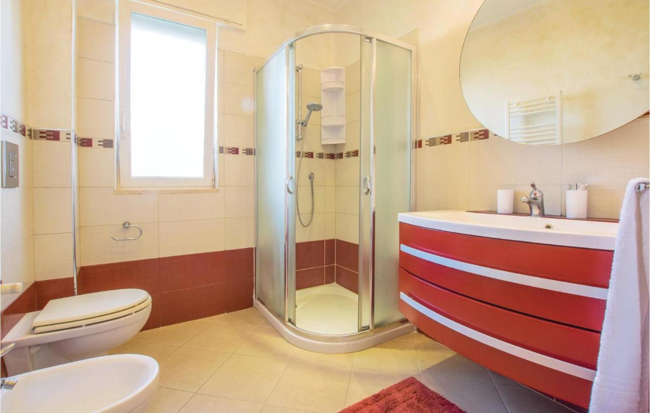 Awesome Apartment In Bari With Wifi Esterno foto