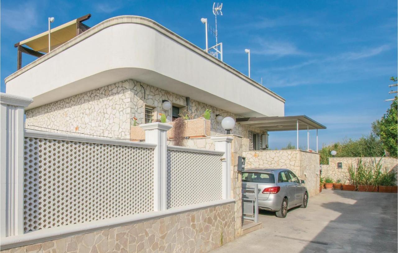 Awesome Apartment In Bari With Wifi Esterno foto